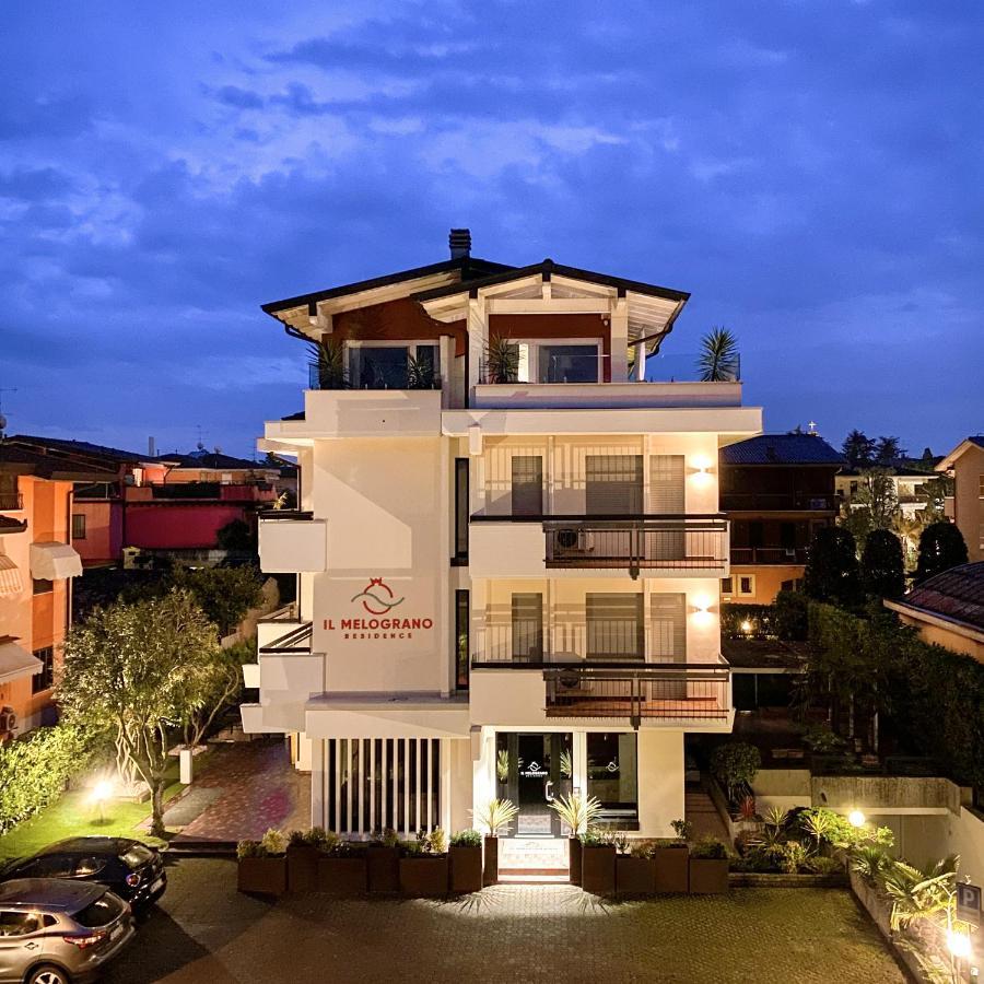 Residence Il Melograno Sirmione Exteriér fotografie